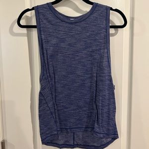 Lululemon top. Size 6